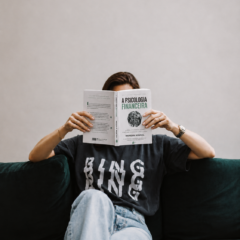 Livros obrigatórios para quem busca enriquecer